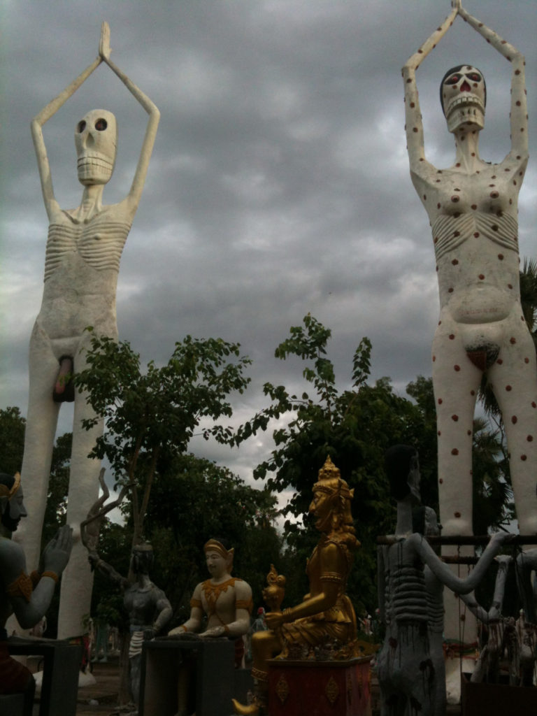 Tour-Through-Buddhist-Hell - Suphanburi-Hell-Temple-19